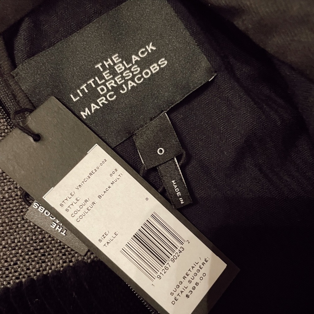 The Little Black Dress - Marc Jacobs - Picture 4 of 7